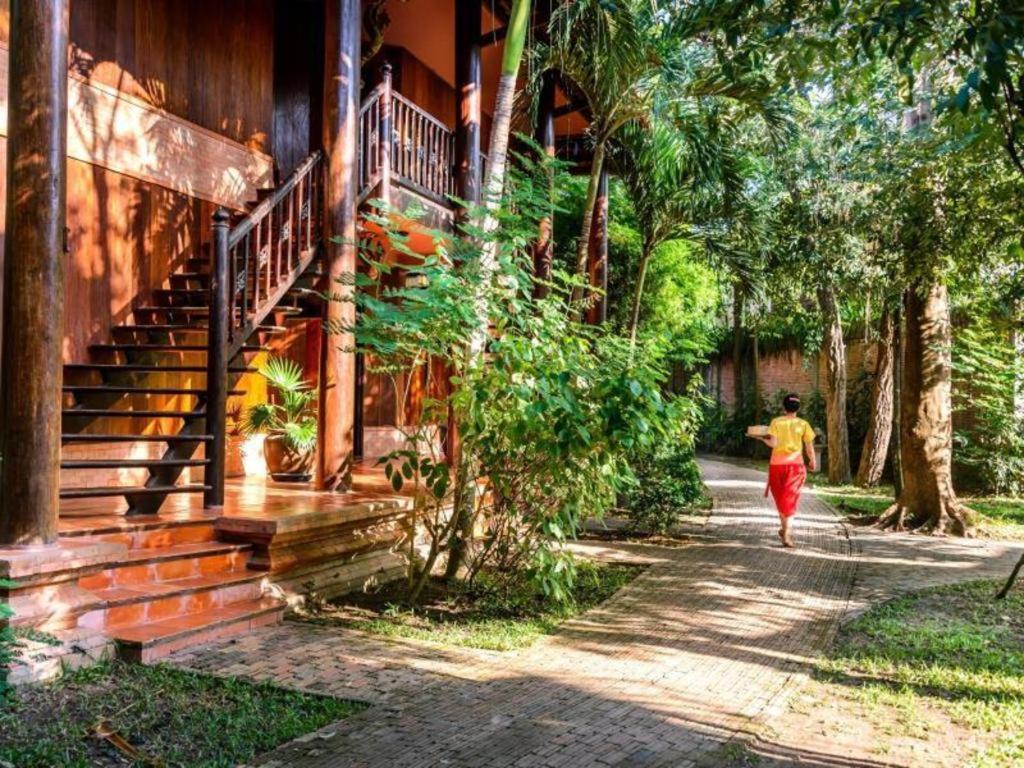 Angkor Village Resort & Spa Сиемрип Экстерьер фото