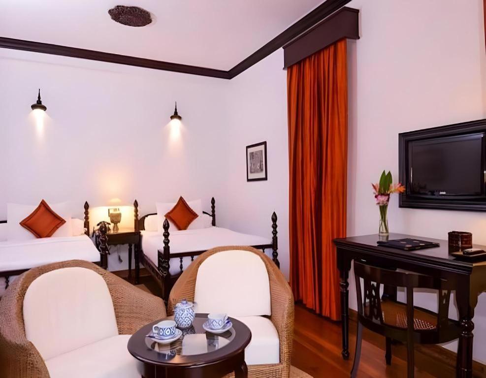 Angkor Village Resort & Spa Сиемрип Экстерьер фото