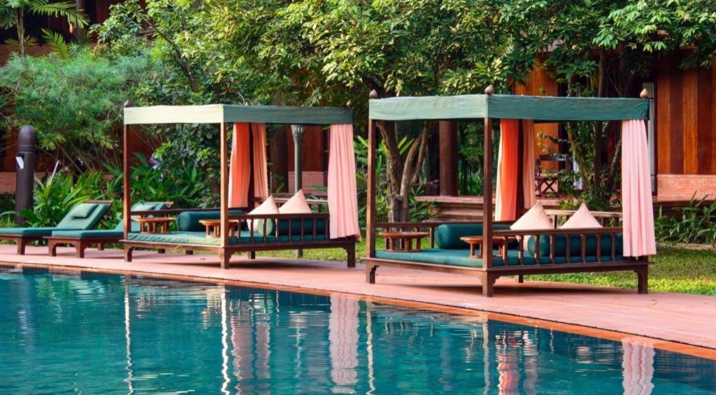 Angkor Village Resort & Spa Сиемрип Экстерьер фото