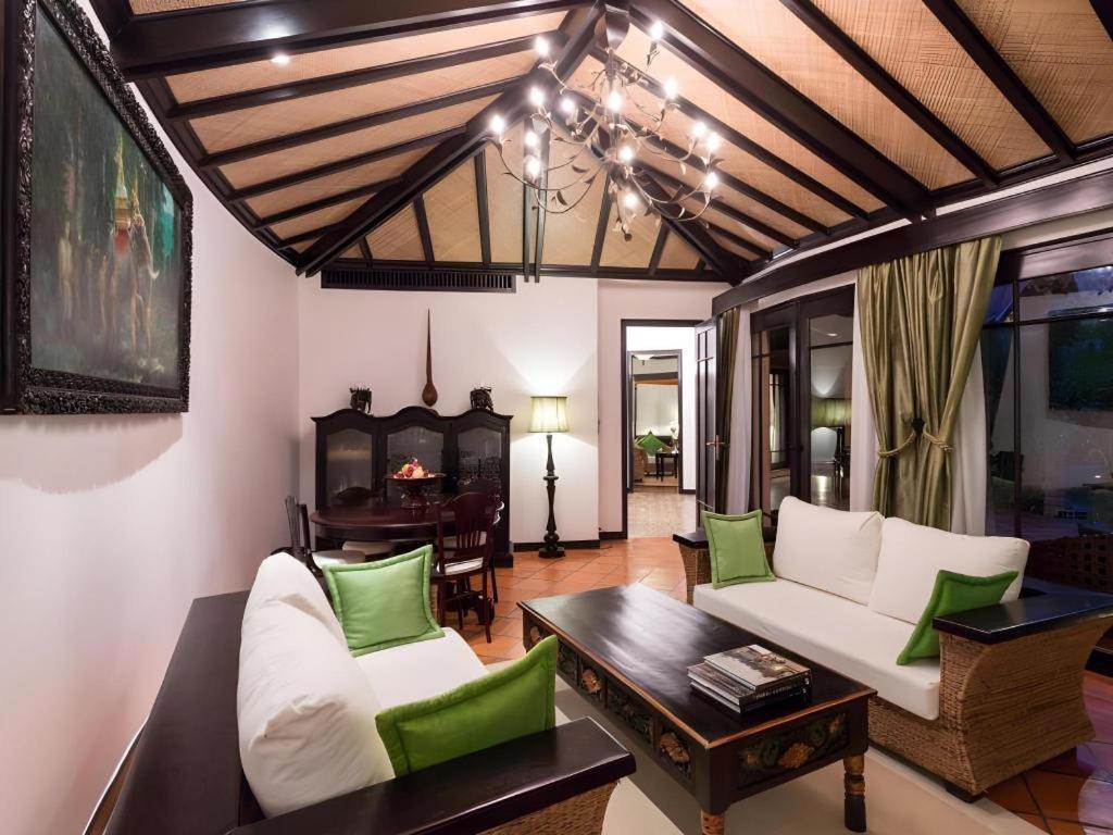 Angkor Village Resort & Spa Сиемрип Экстерьер фото