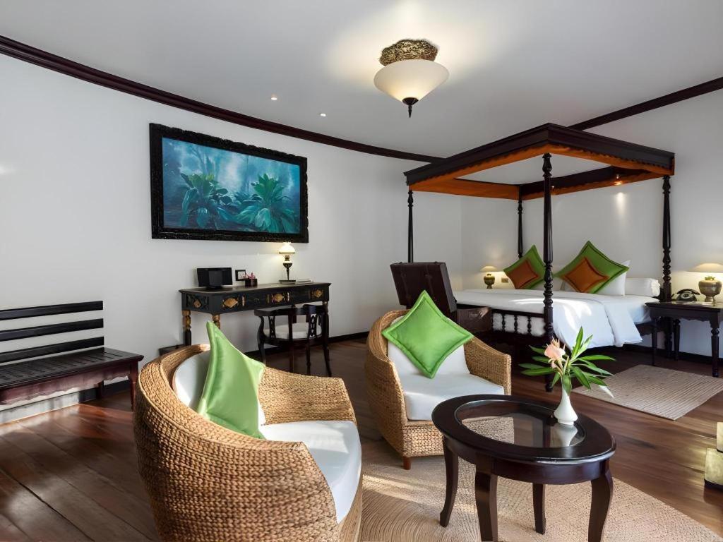Angkor Village Resort & Spa Сиемрип Экстерьер фото