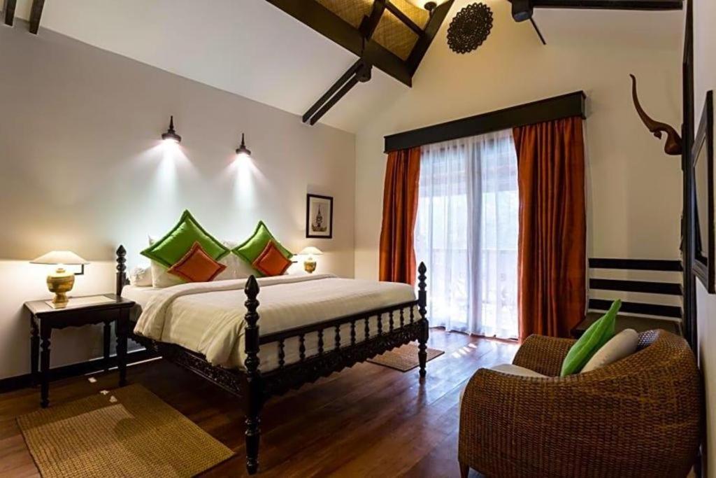 Angkor Village Resort & Spa Сиемрип Экстерьер фото