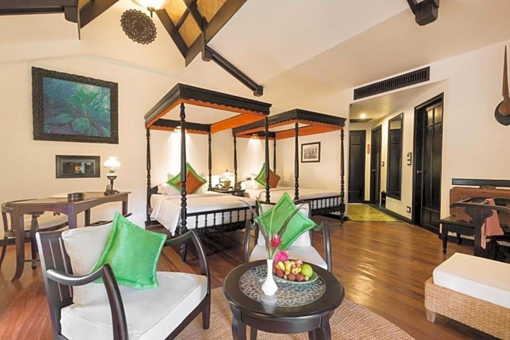 Angkor Village Resort & Spa Сиемрип Экстерьер фото